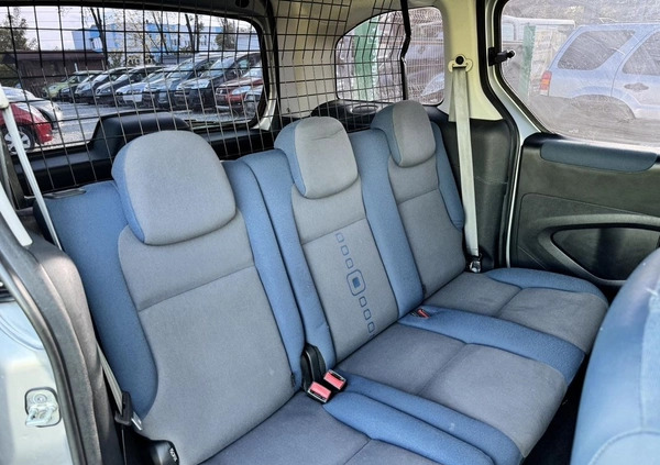Citroen Berlingo cena 23800 przebieg: 250000, rok produkcji 2010 z Pobiedziska małe 191